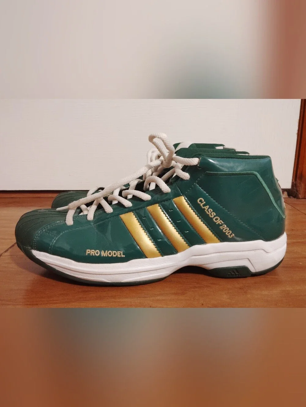 Adidas Pro Model 2G SVSM LeBron James Green Gold Shoes Size 11